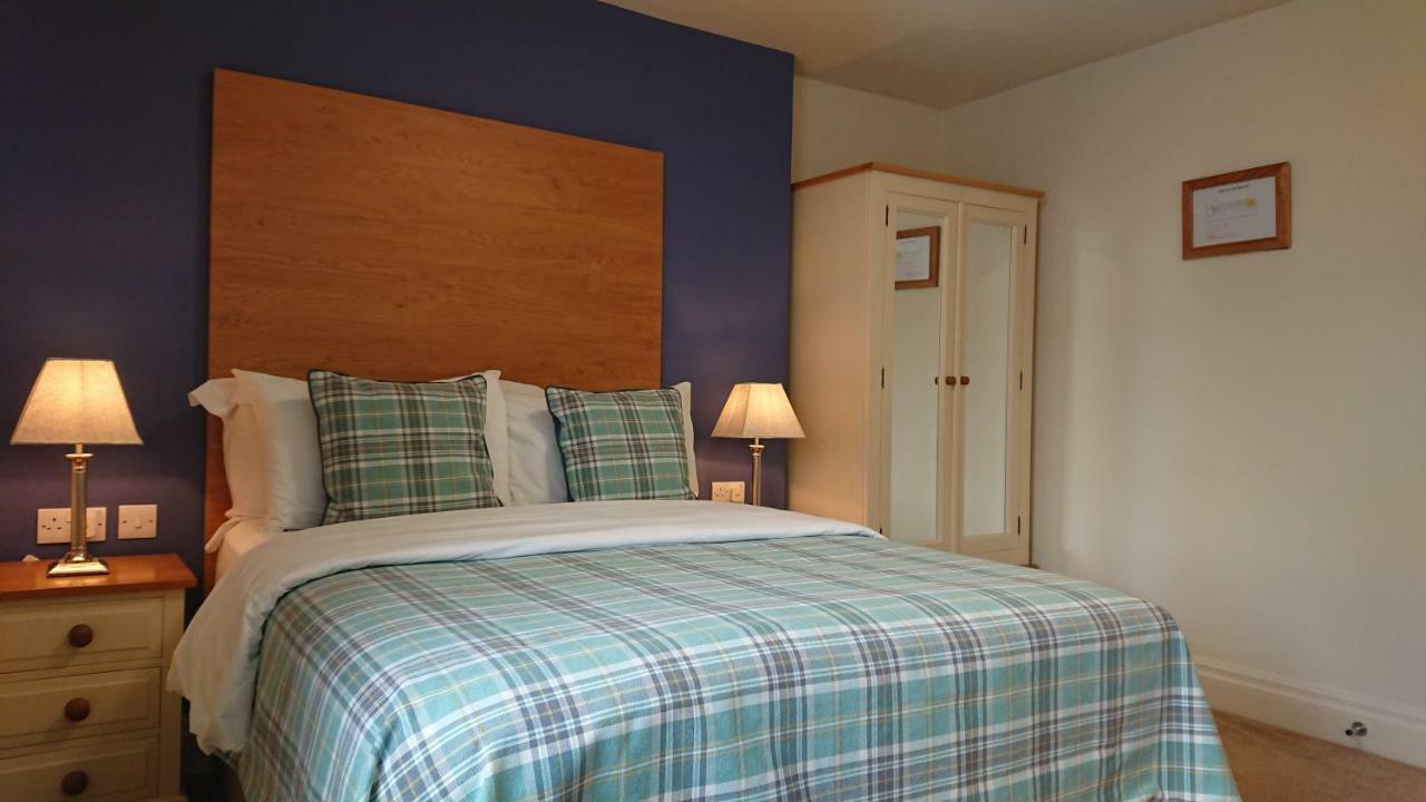 The Craven Heifer Inn Kelbrook Eksteriør billede